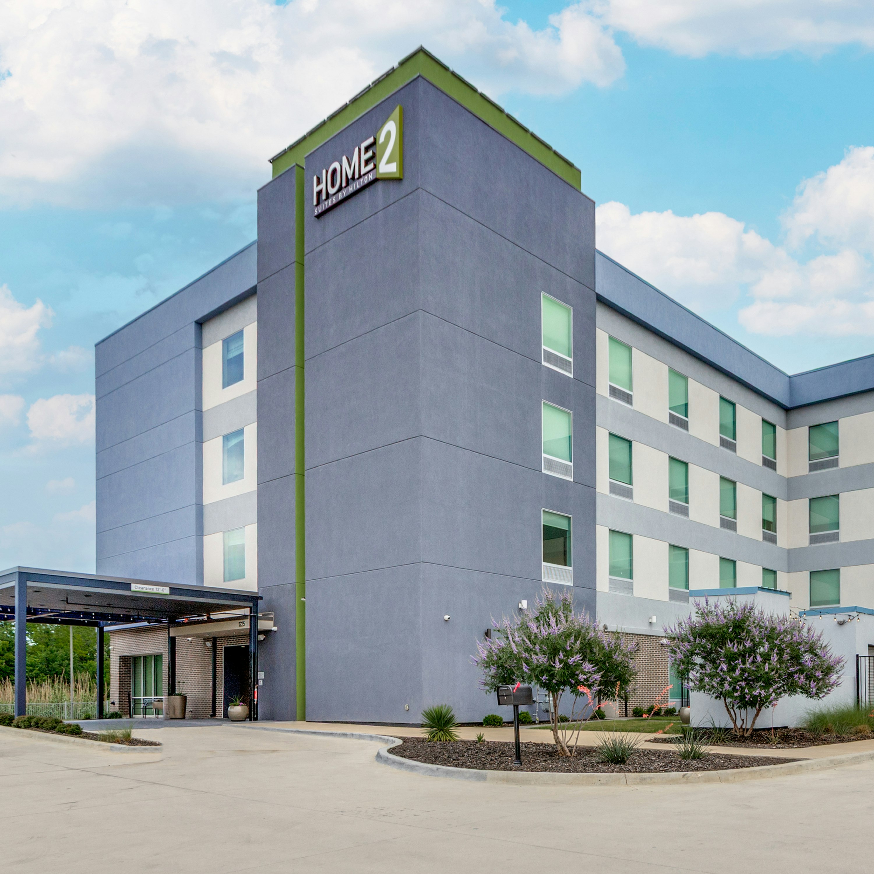 Home2 Suites by Hilton Fort Worth Arlington West 36/42