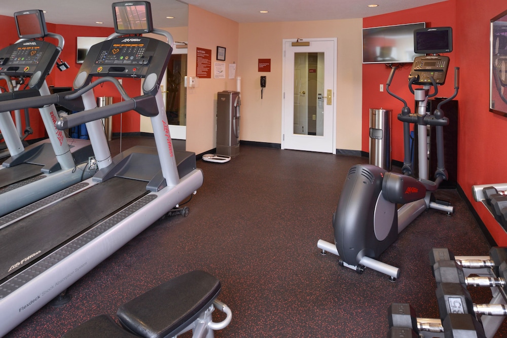 Candlewood Suites St Louis St Charles an IHG Hotel 20/36