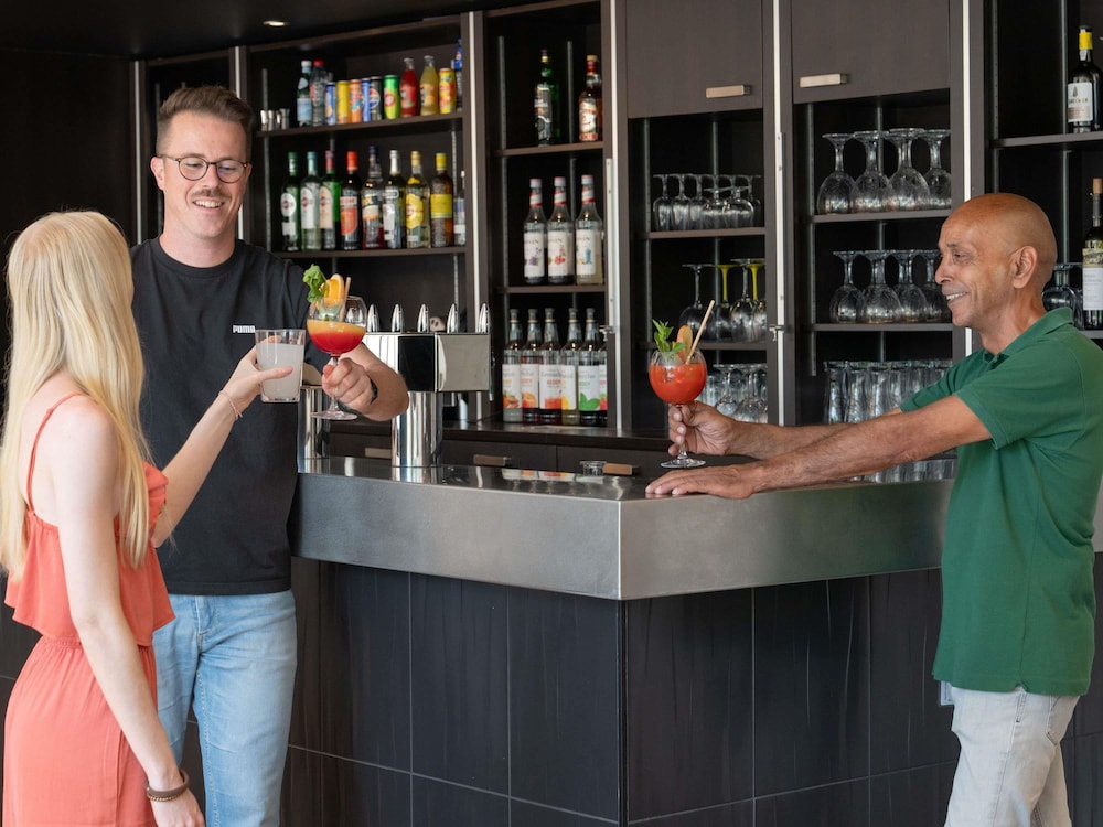 Ibis Lyon Caluire Cite Internationale 8/50