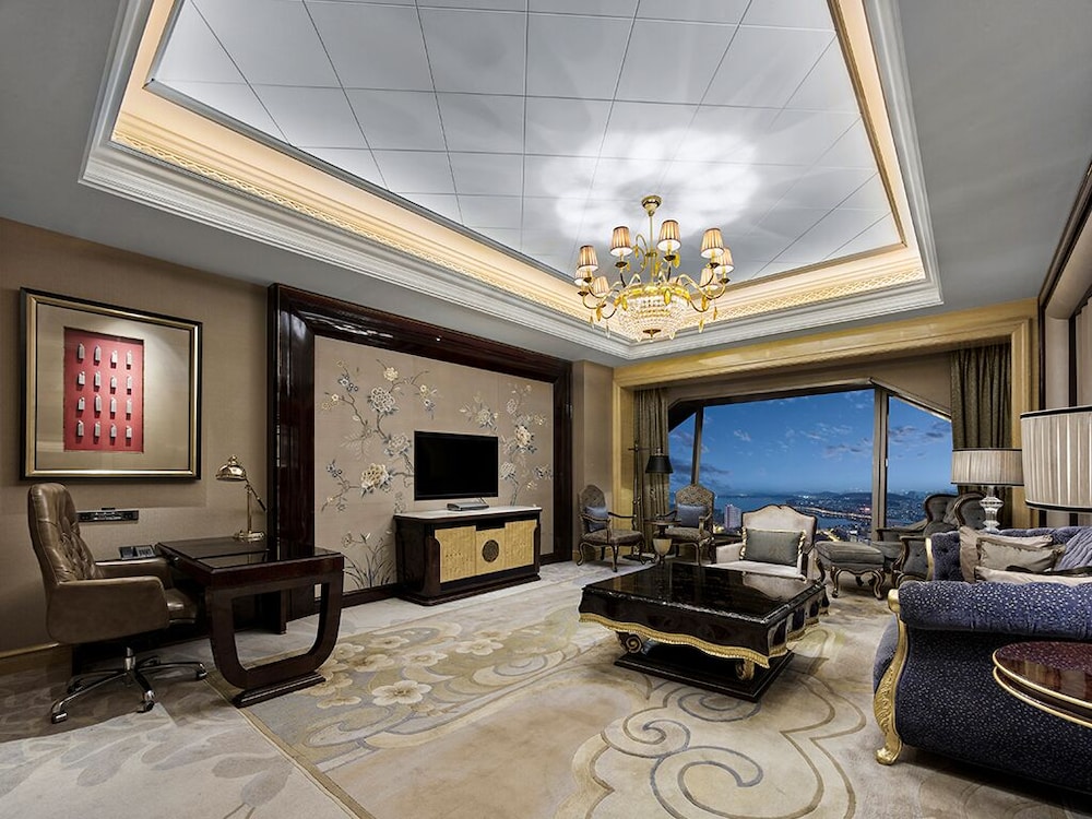 Wanda Reign Wuhan 48/67