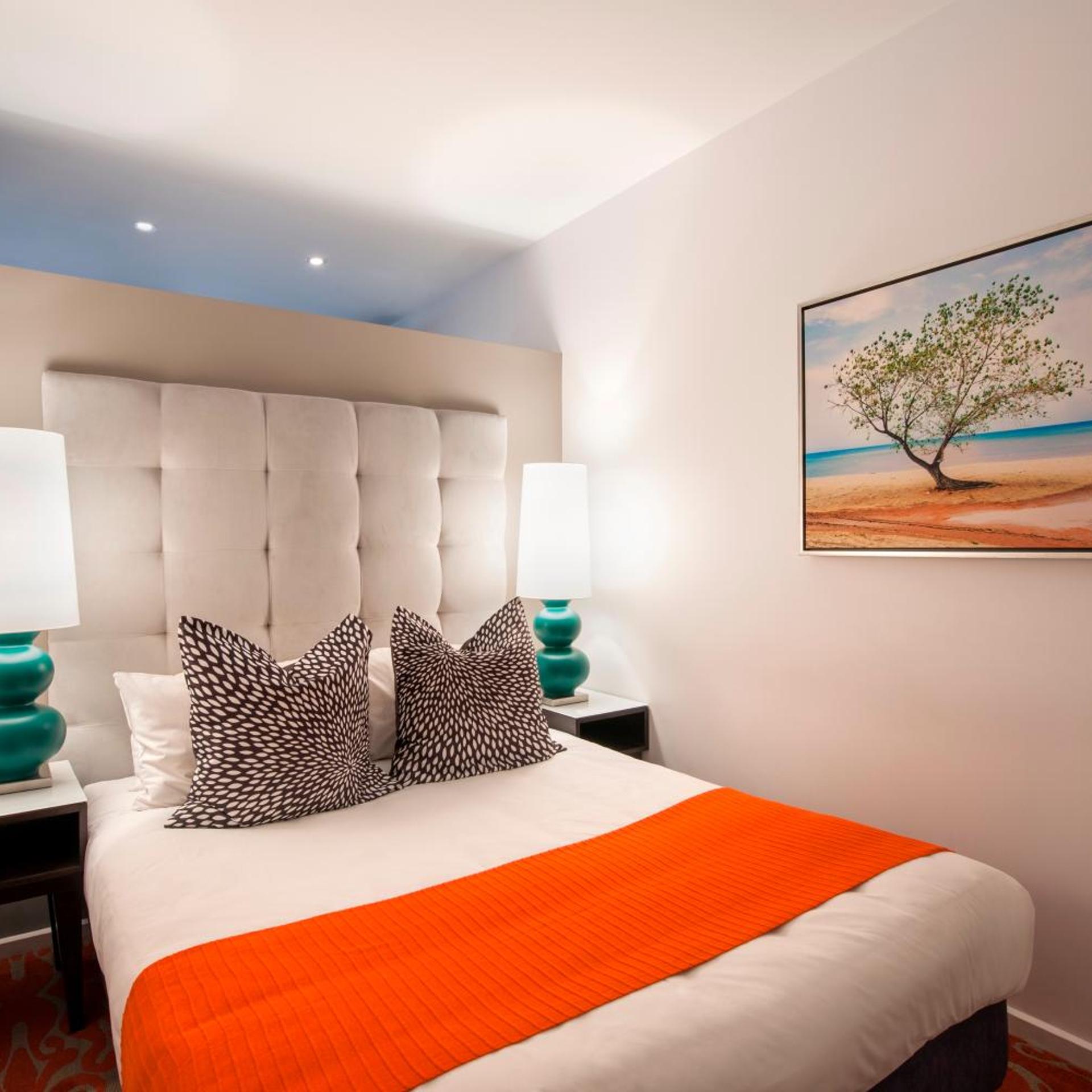 1 BEDROOM, APARTMENT