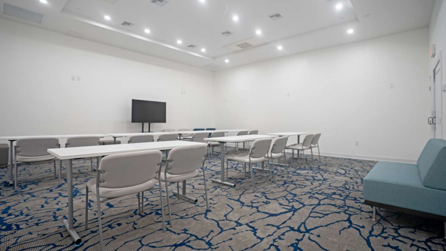 DASKK Orlando Hotel near Universal Blvd, an Ascend Collection Hotel 49/57