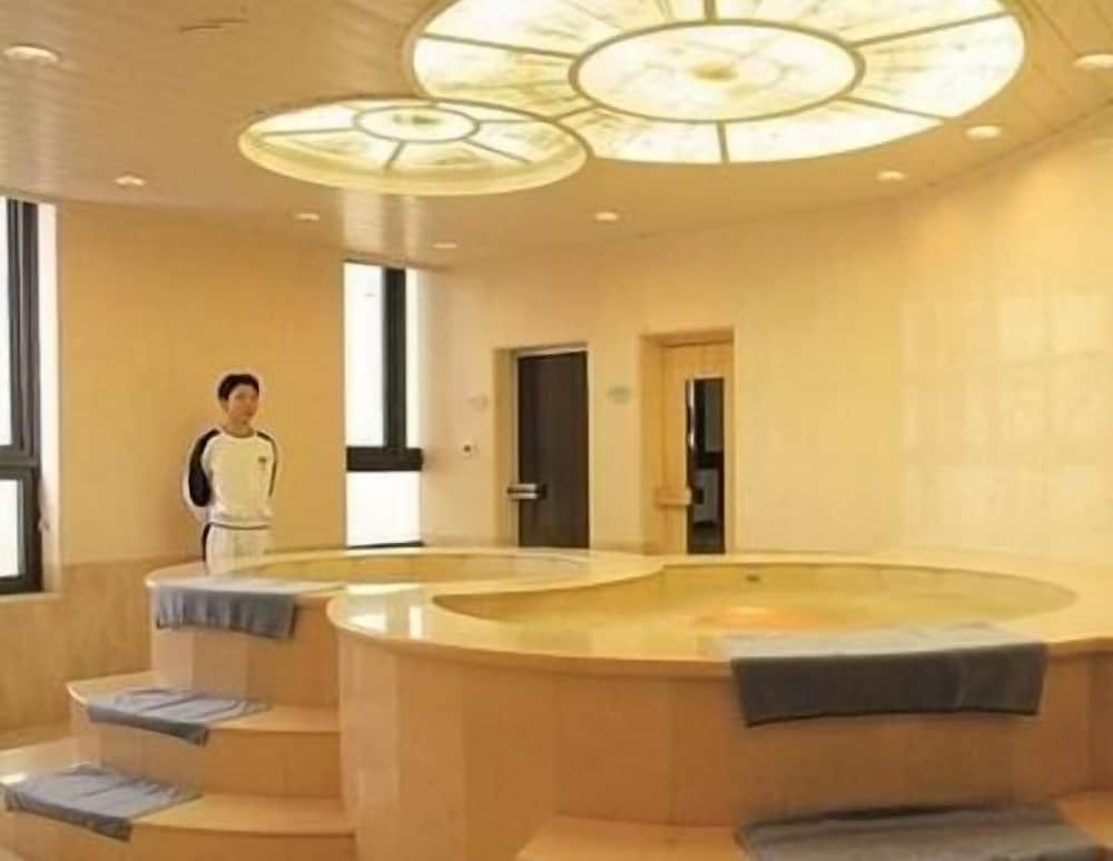 Culture Plaza Hotel Zhejiang 2/25