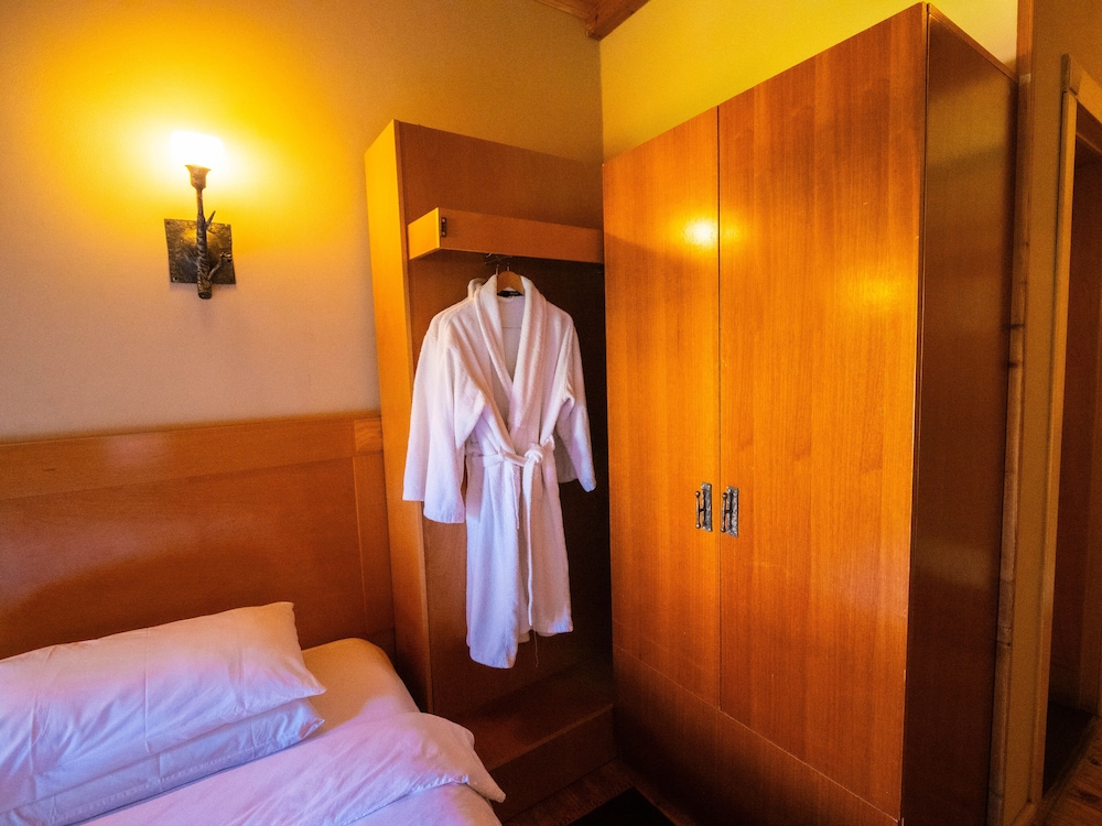 NATYRAL RAZMA RESORT 13/50