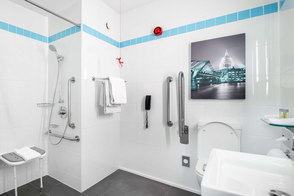 Hilton Garden Inn London Heathrow Airport 16/44