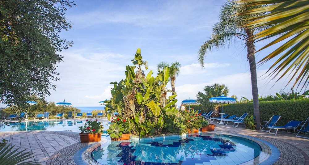 Tonicello Resort Spa 41/50