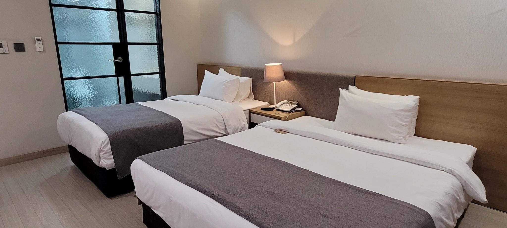 Family, Twin Beds