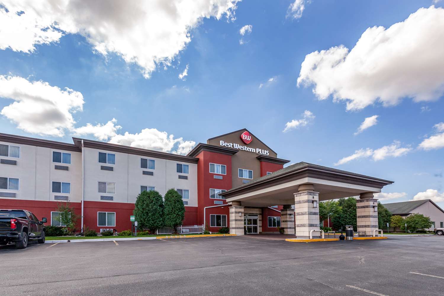 Best Western Plus Sparta Trail Lodge 49/49
