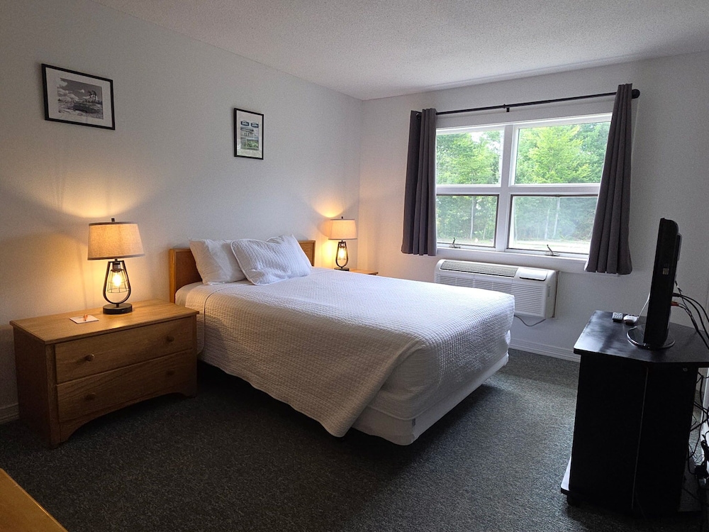 Stowe Motel Snowdrift 22/65