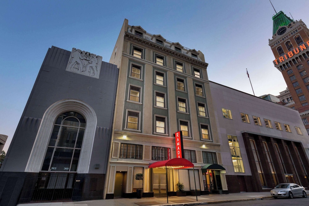 Ramada by Wyndham Oakland Downtown City Center 3/42