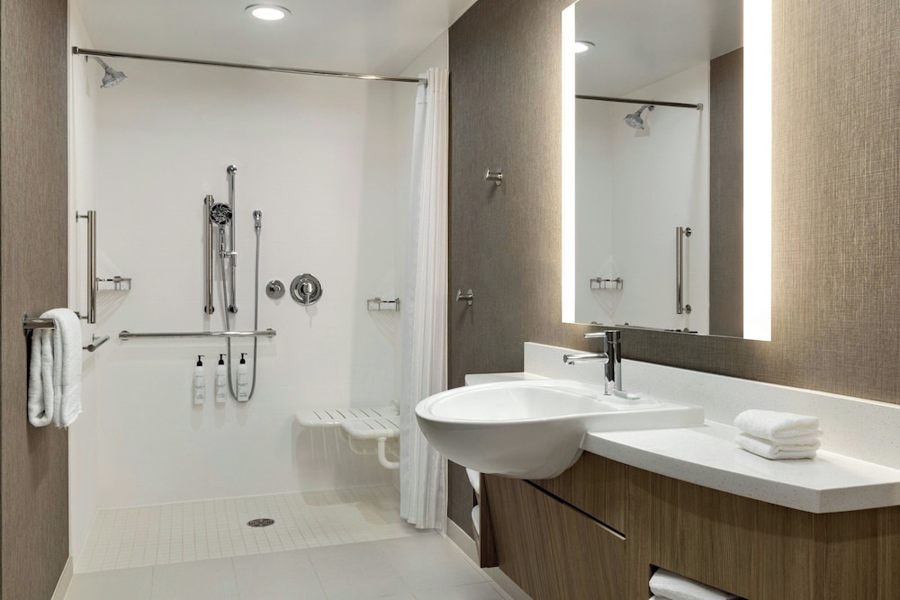 SpringHill Suites by Marriott Easton PA 21/25