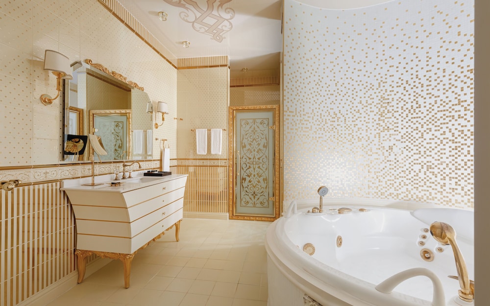 Shamakhi Palace Sharadil Hotel 50/50