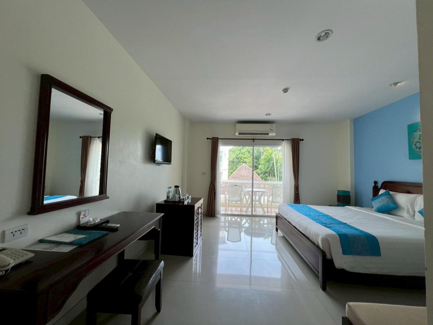 Superior, Double or Twin Bed