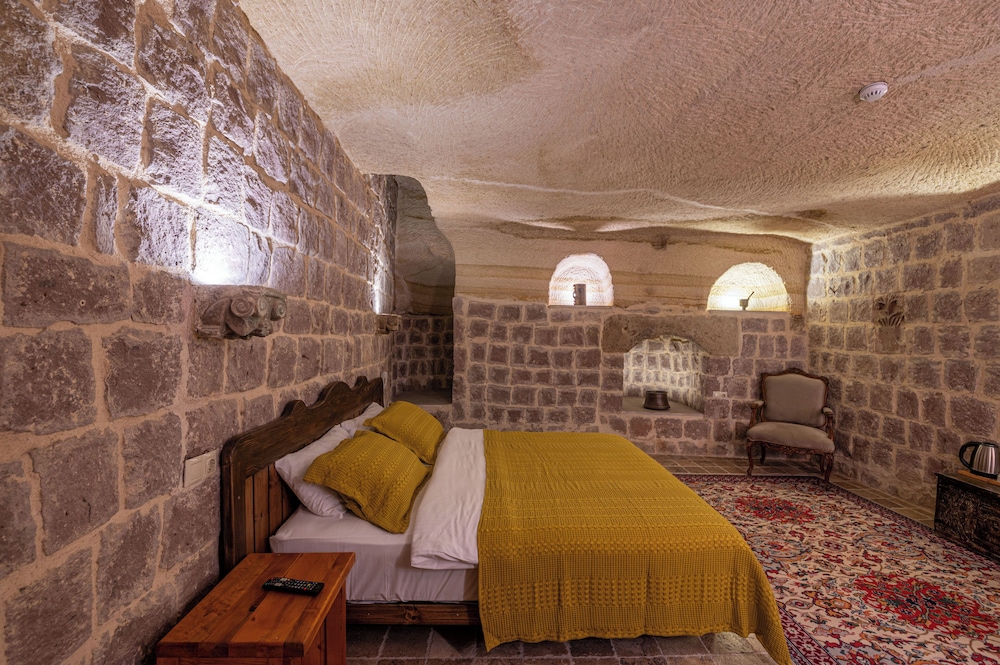 Kapalos Cave Hotel 19/47