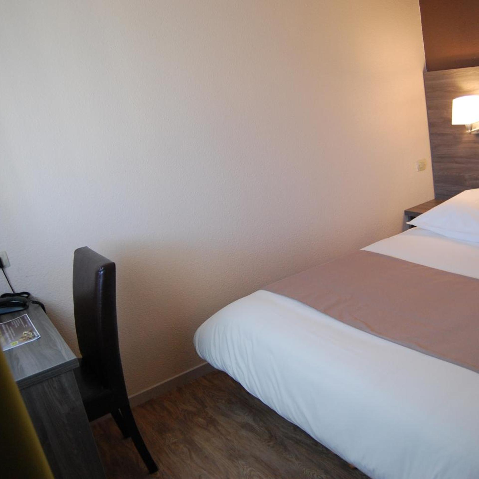 HOTEL DES PORTES DE MEUSE 15/38