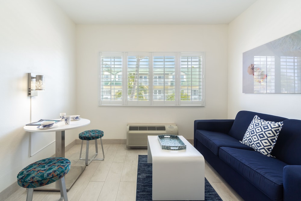 Ports of Call Resort 27/50