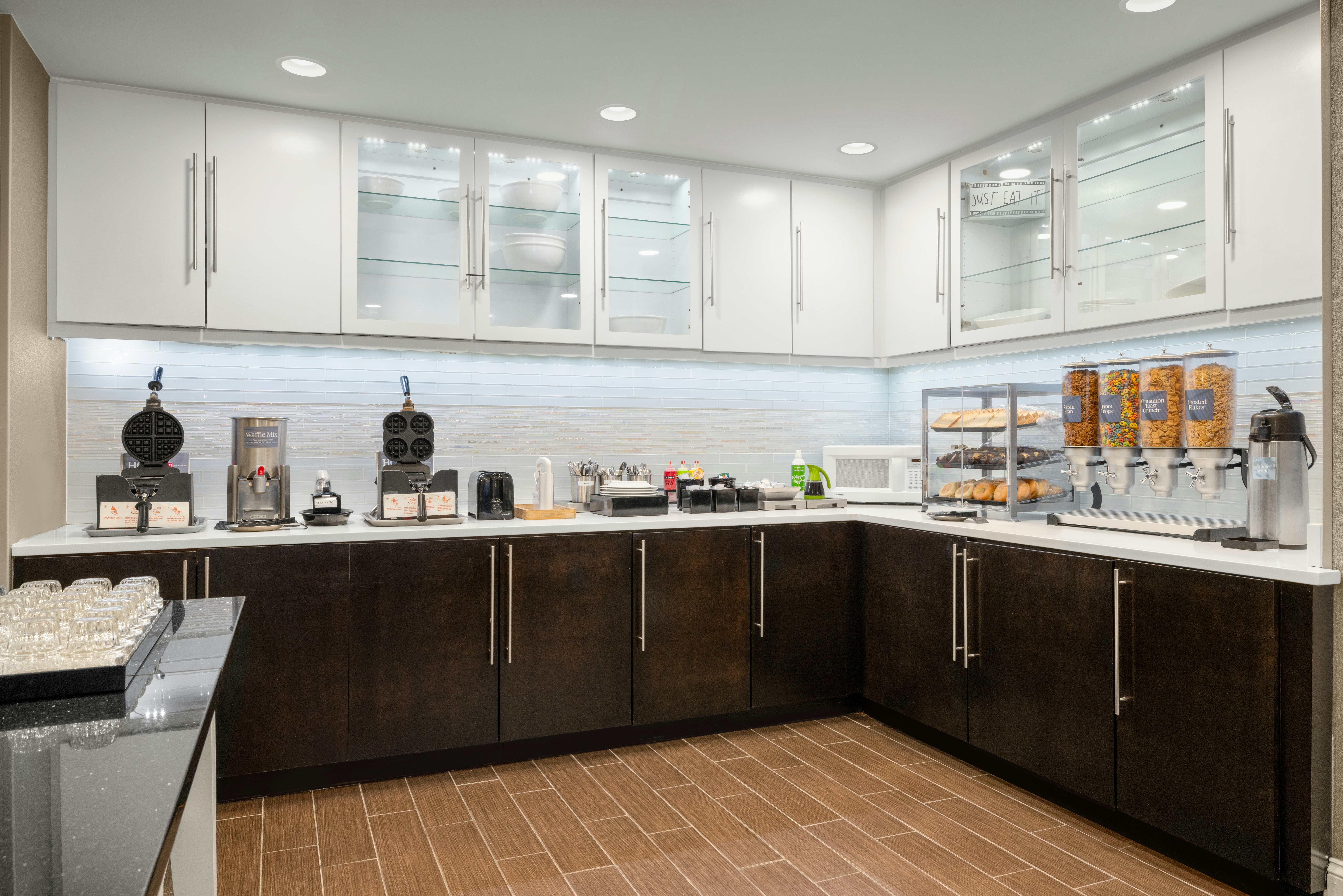 Homewood Suites by Hilton Atlanta-Alpharetta 34/48