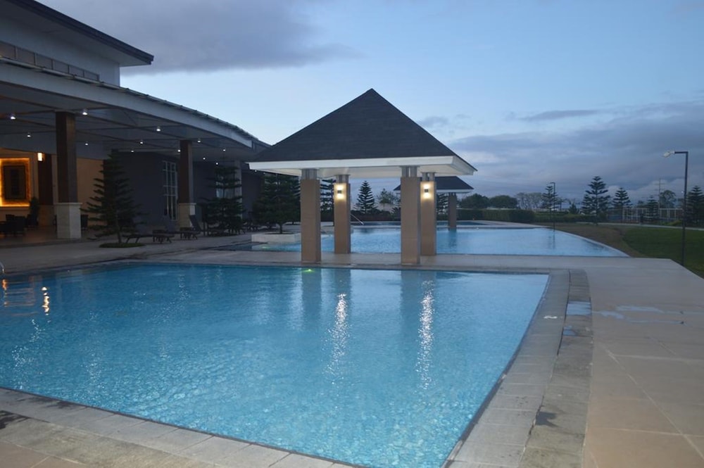 Wind Residences By Bea And Rm 43/44