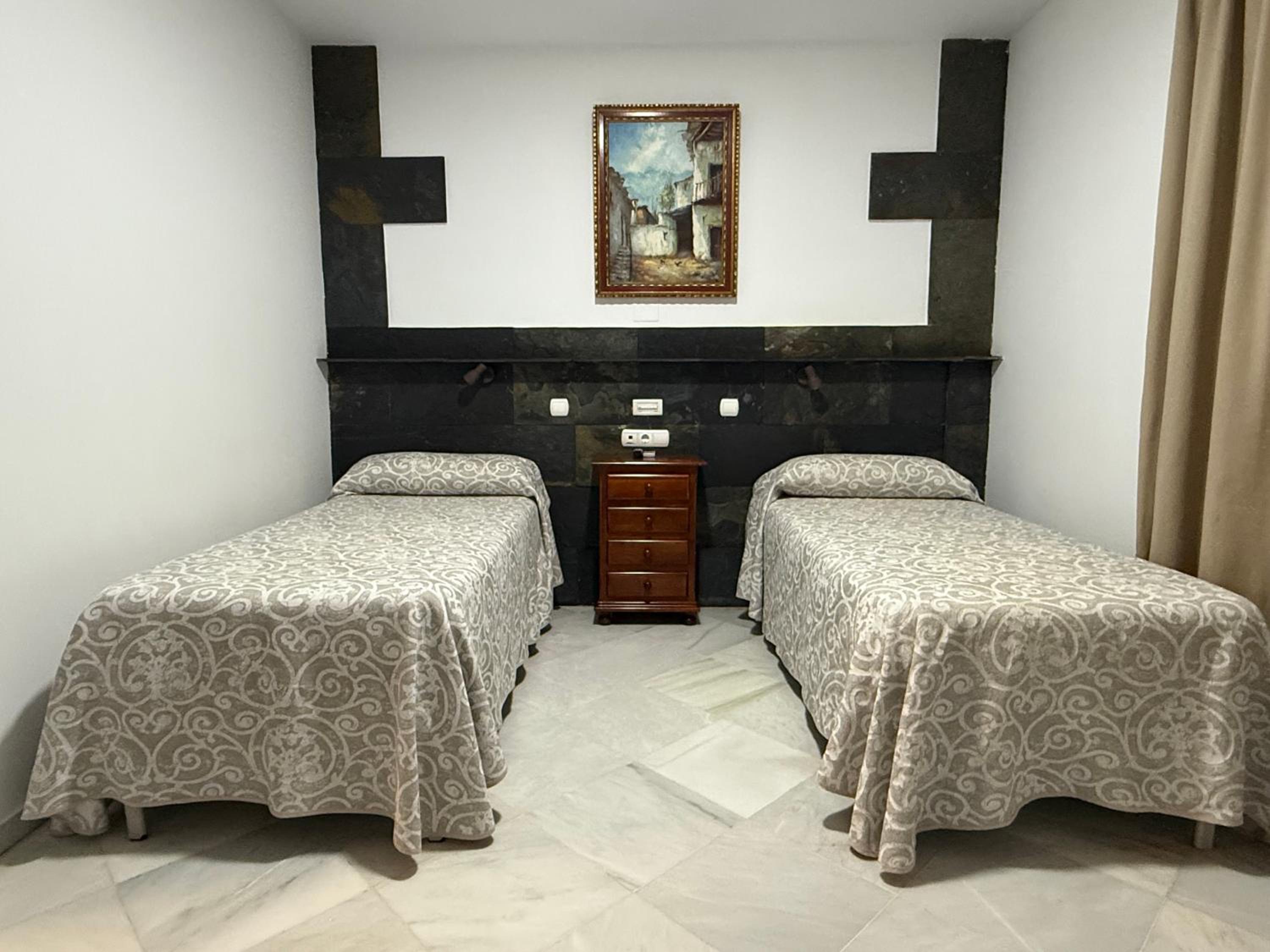 Hotel Quitagolpe 38/50