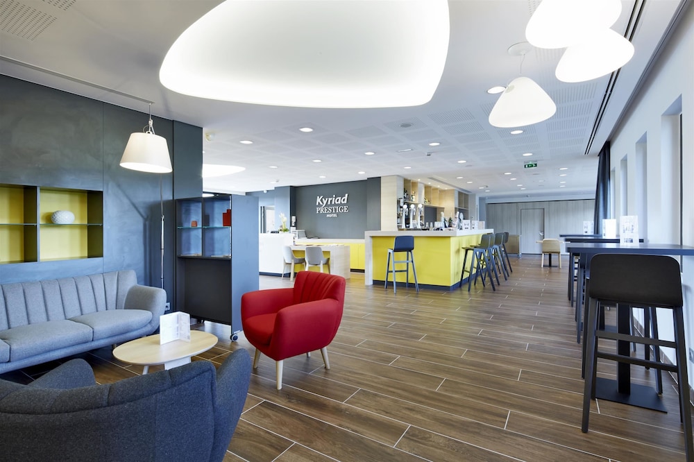 KYRIAD PRESTIGE PAU - ZENITH - PALAIS DES SPORTS 32/54