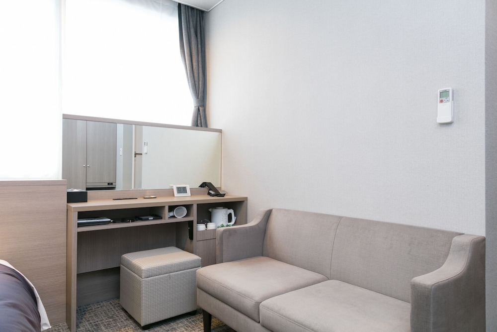 Sanco Inn Nagoya Shinkansen Guchi Annex 52/63