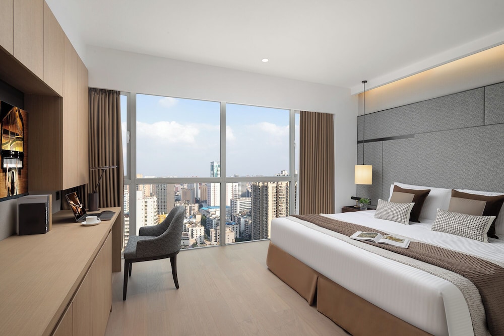 2 Bedrooms, Deluxe, Apartment, King and Queen Bed