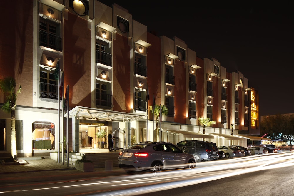 جراند بلازا الرياض(Grand Plaza Hotel - Takhasosi) 42/50
