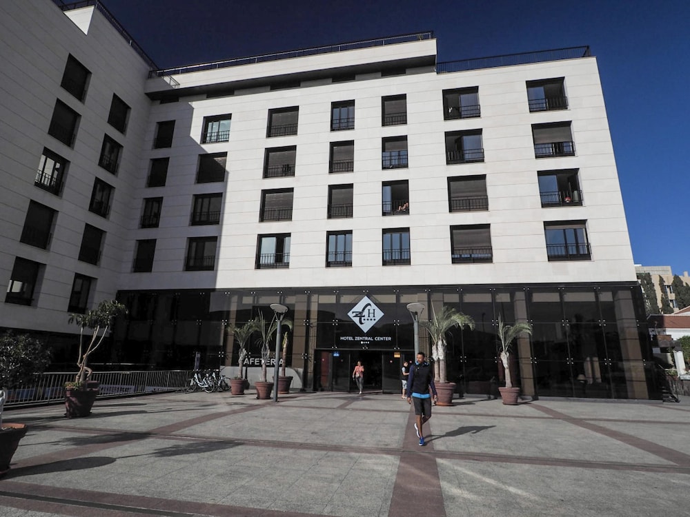 Zentral Center Hotel - Adults Only 39/50