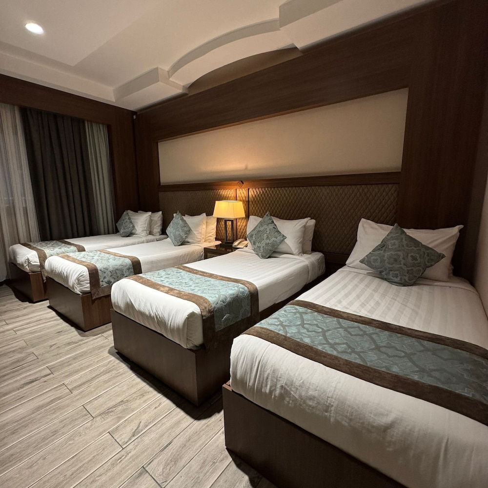 Midan Hotel 11/50