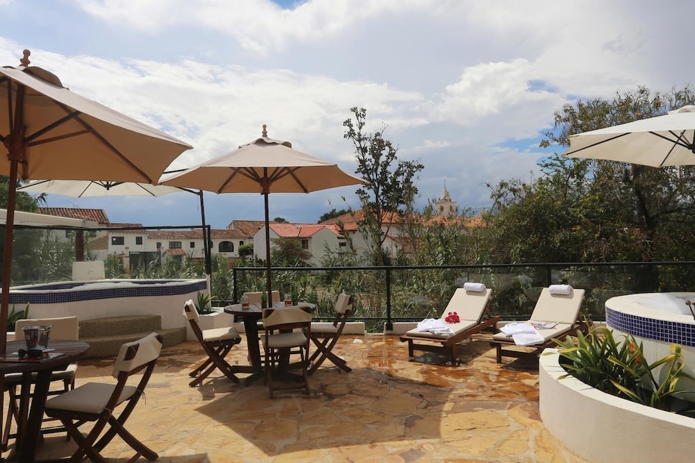 Hotel Meson de los Virreyes 21/22