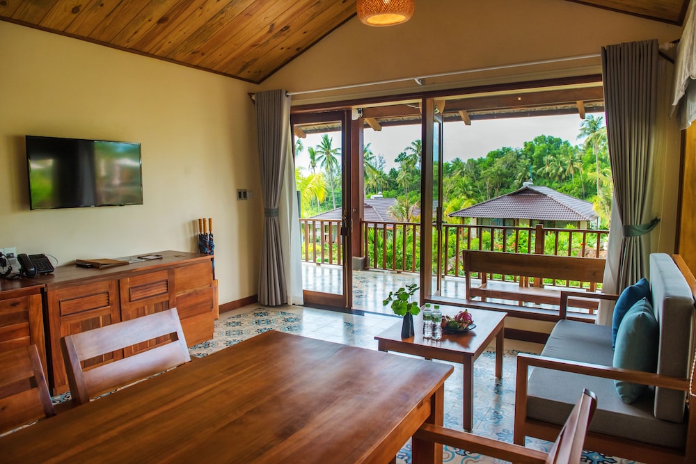 Camia Resort & Spa 40/71