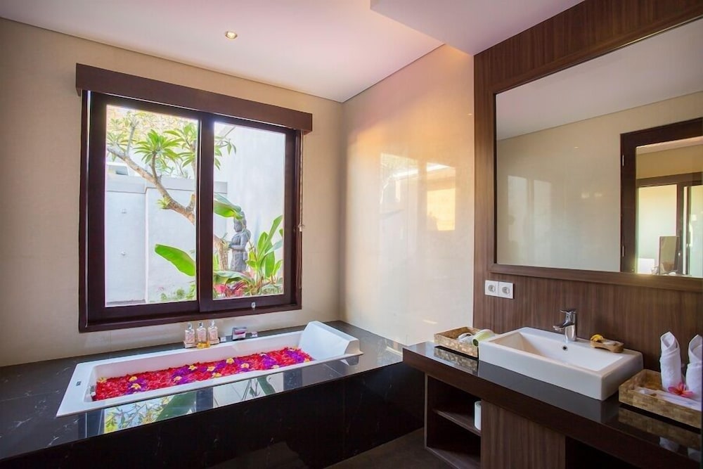 Buana Bali Luxury Villas Spa 47/70
