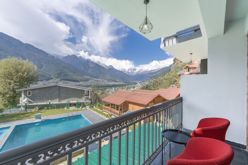 Echor Himalayan Heights Luxe Manali 46/50