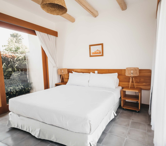 Superior, Double Bed, Pool Access