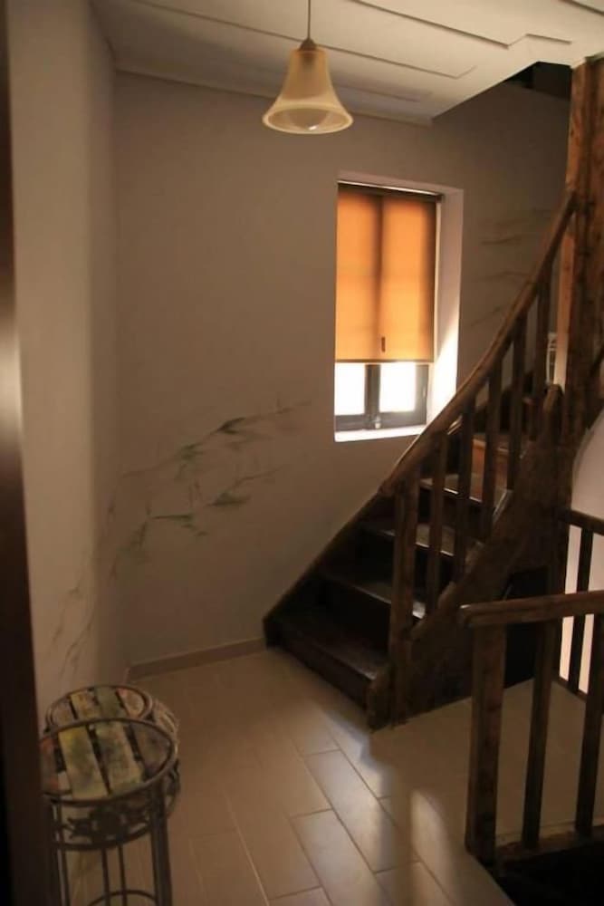 Elia Portou Rooms 20/33