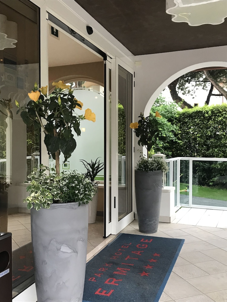 Park Hotel Ermitage 12/67