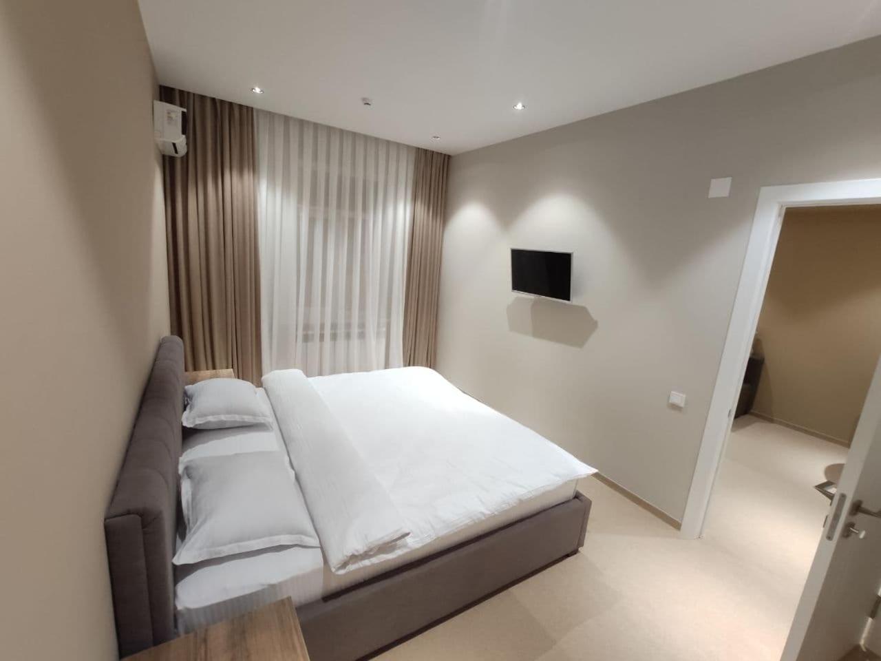 Pana Hotel 16/50