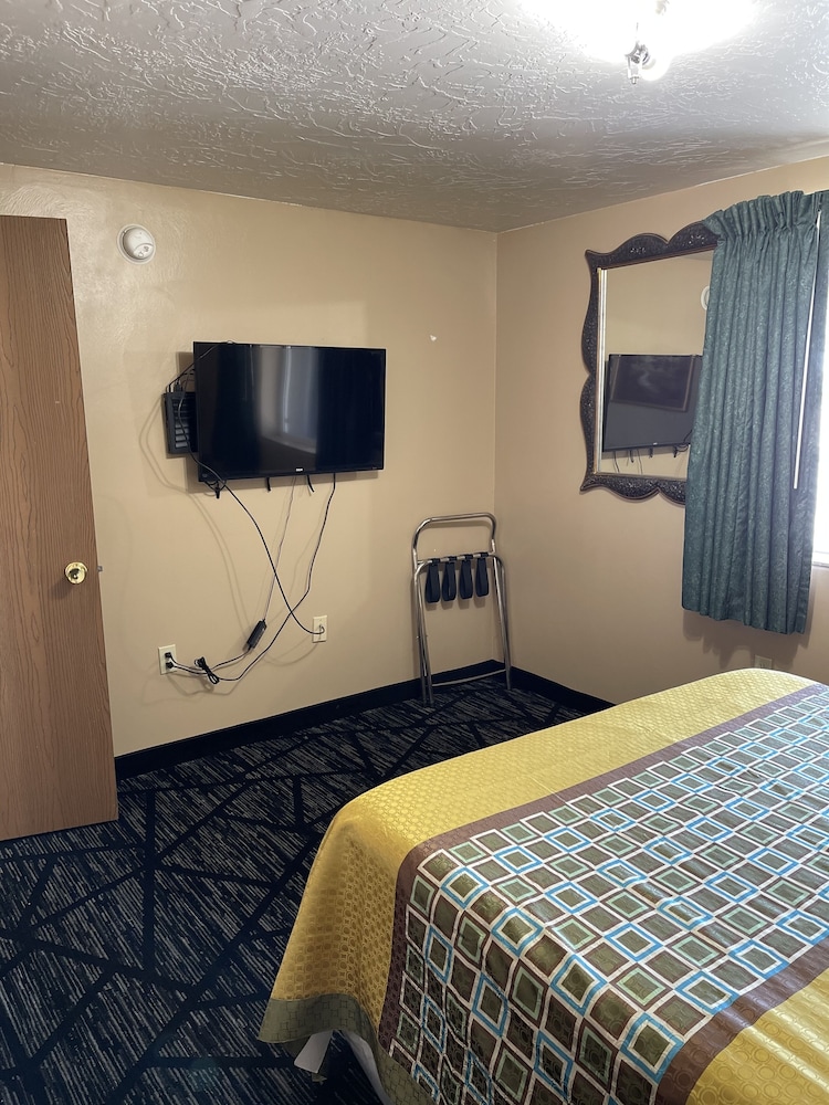 Rodeway Inn And Suites Riverton 6/23