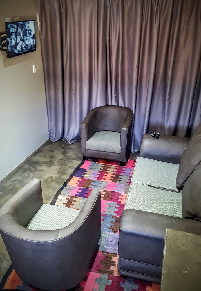 Sangiro Game Lodge 26/50