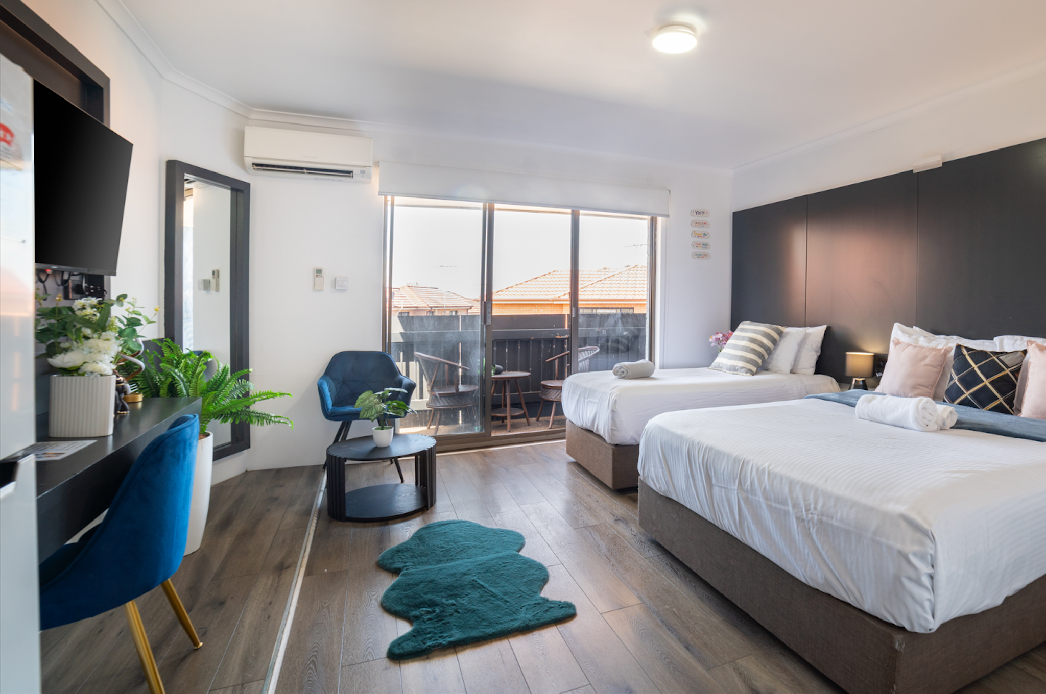 Bankstown Motel 10 Greenacre 56/89