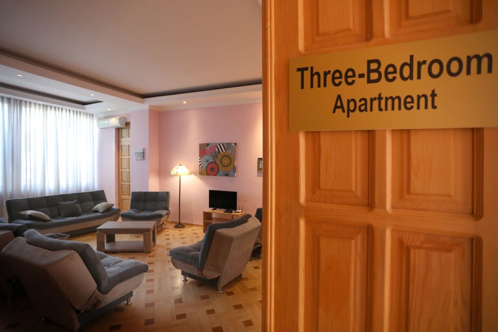 David's Apartment 23/36