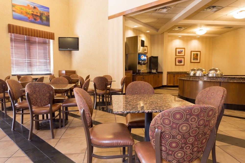 Drury Inn & Suites Flagstaff 30/41