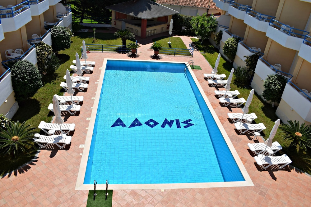 Adonis Hotel 12/57