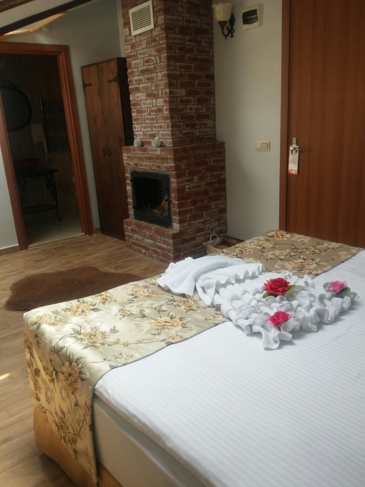 Beyaz Konak Otel 13/30
