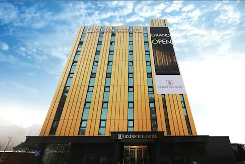 Hotel Golden Hill 2/65