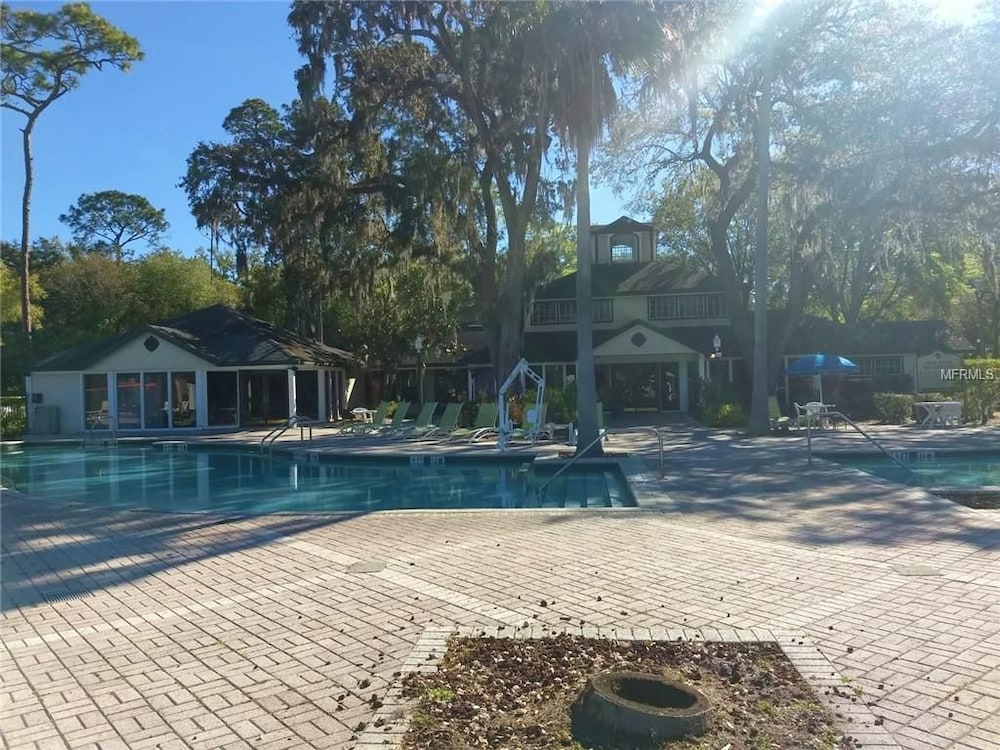 Tropical Oaks Villa 31/33