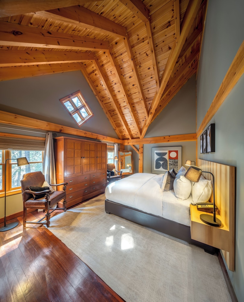 Buffalo Mountain Lodge 15/77