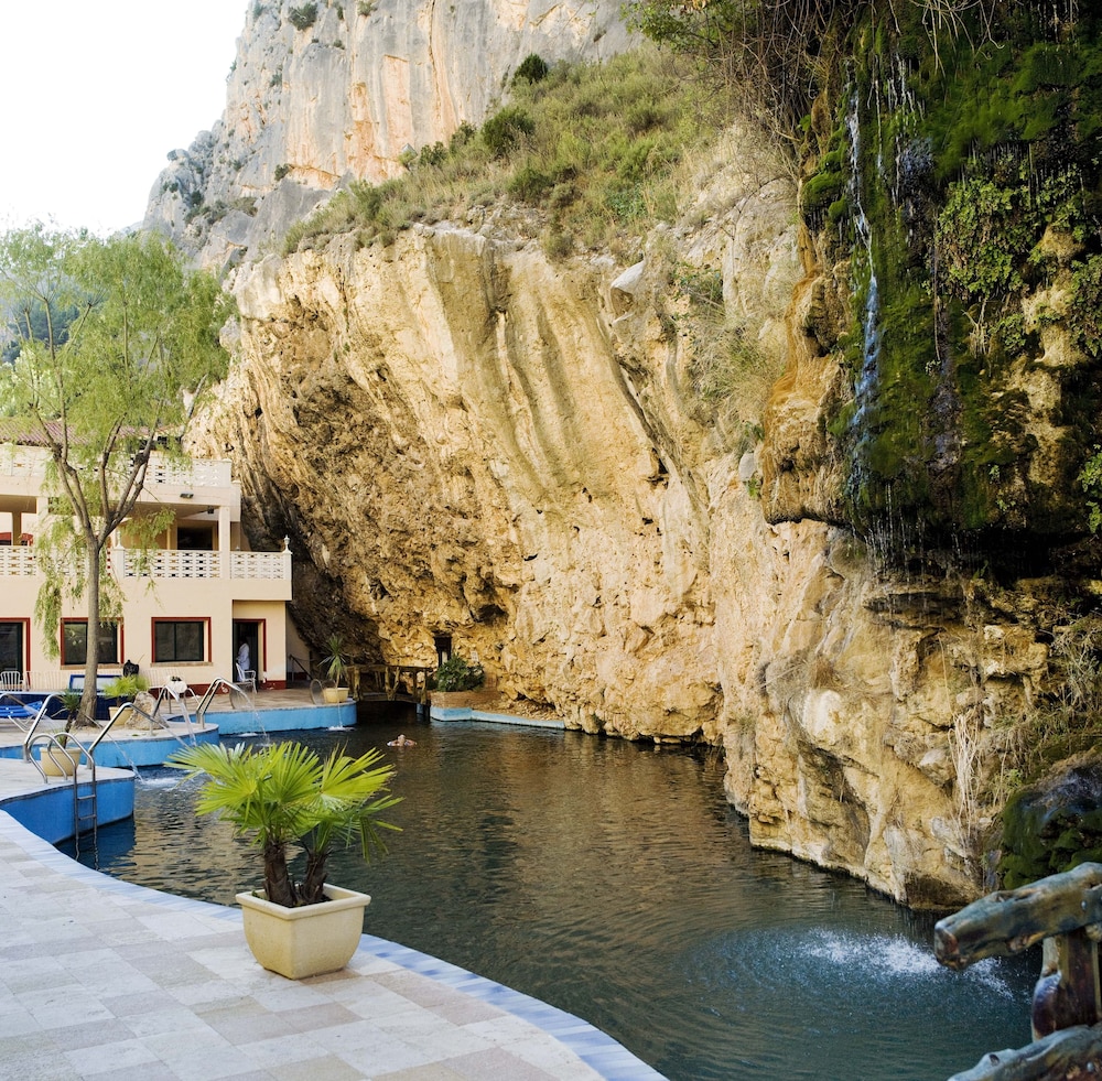 Balneario de La Virgen 3/62