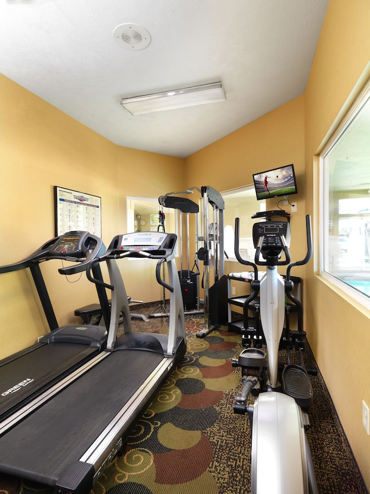 Crystal Inn Hotel & Suites Salt Lake City 35/65