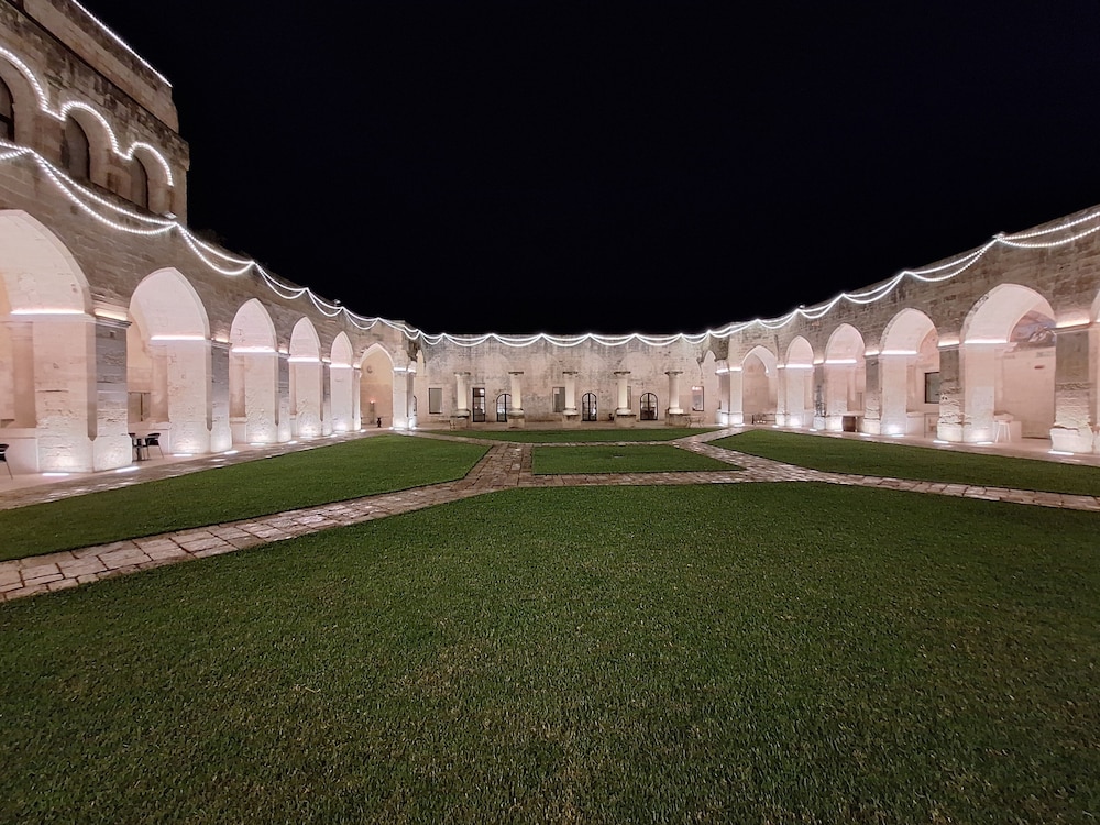 Chiostro Dei Domenicani 45/49